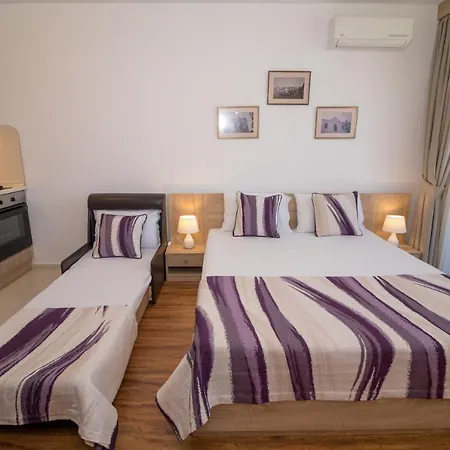Apartment South *