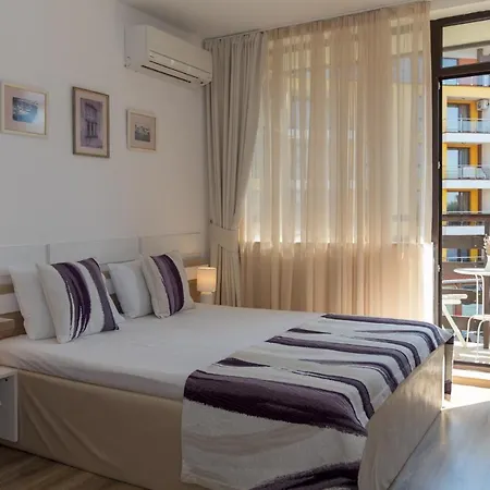 South Apartment *